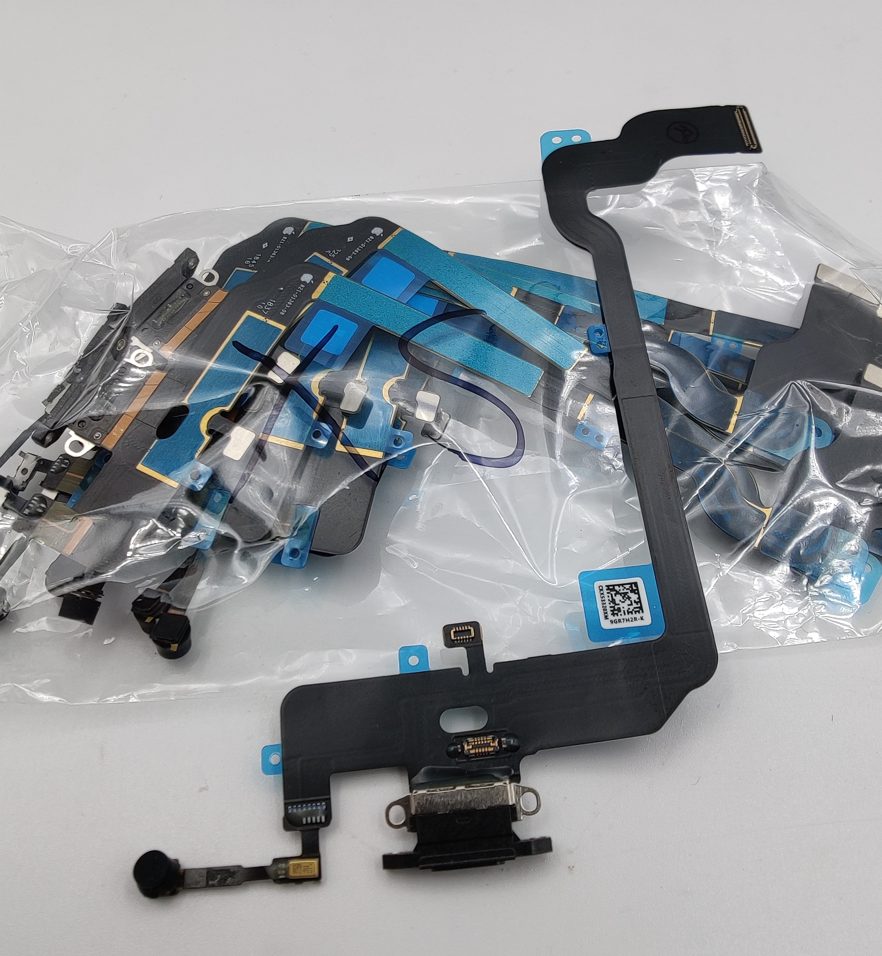 CHARGING CONNECTOR XS